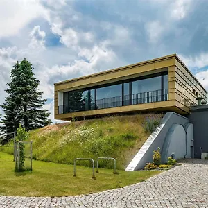 https://hochbehlter-ockerwitz.dresdenhotels.net